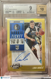 2018 Contenders Optic Rookie Gold Prizm Auto /10 Luka Doncic #128 BGS 9/10