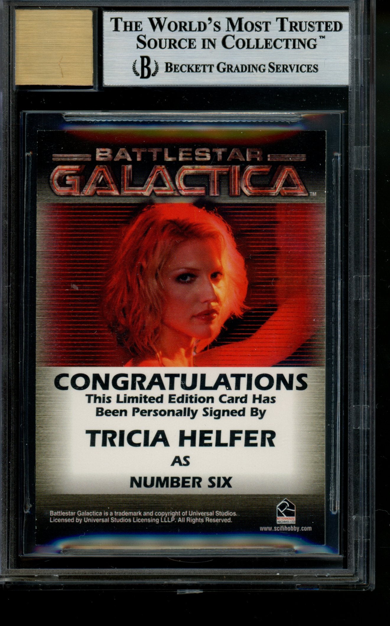 2007 Battlestar Galactica S2 Autograph Tricia Helfer Very Limited Auto BGS 9/10