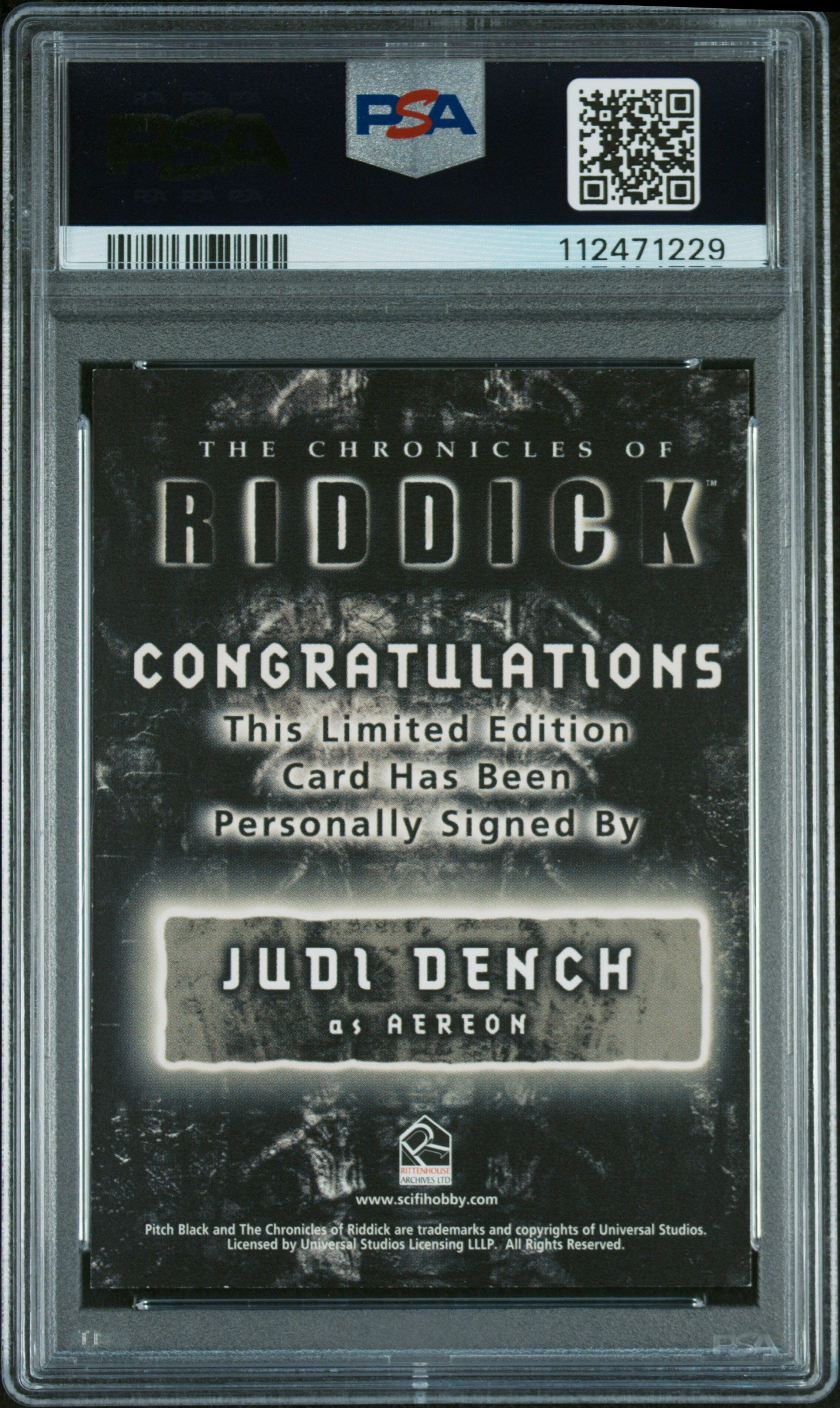 2004 Chronicles Of Riddick Autograph Judi Dench as Aereon LE Auto PSA 8 NM-MT