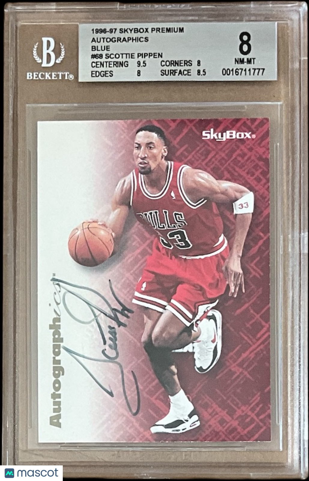 1996 SkyBox Premium Autographics Blue Scottie Pippen #68 Autograph BGS 8 Auto 9
